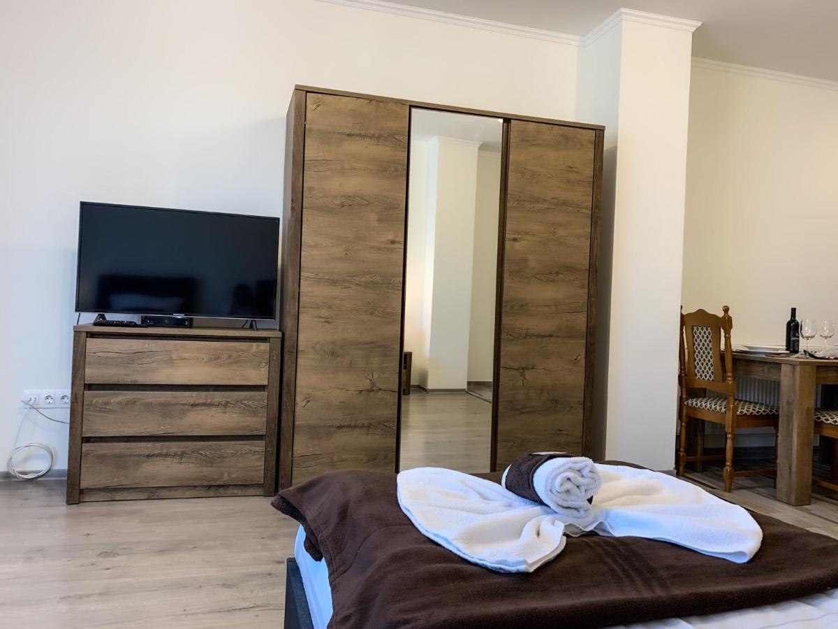 Aranykorona Apartmanhaz Мишкольц Экстерьер фото