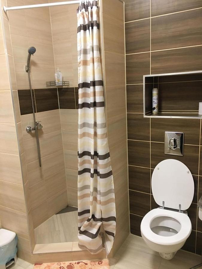 Aranykorona Apartmanhaz Мишкольц Экстерьер фото